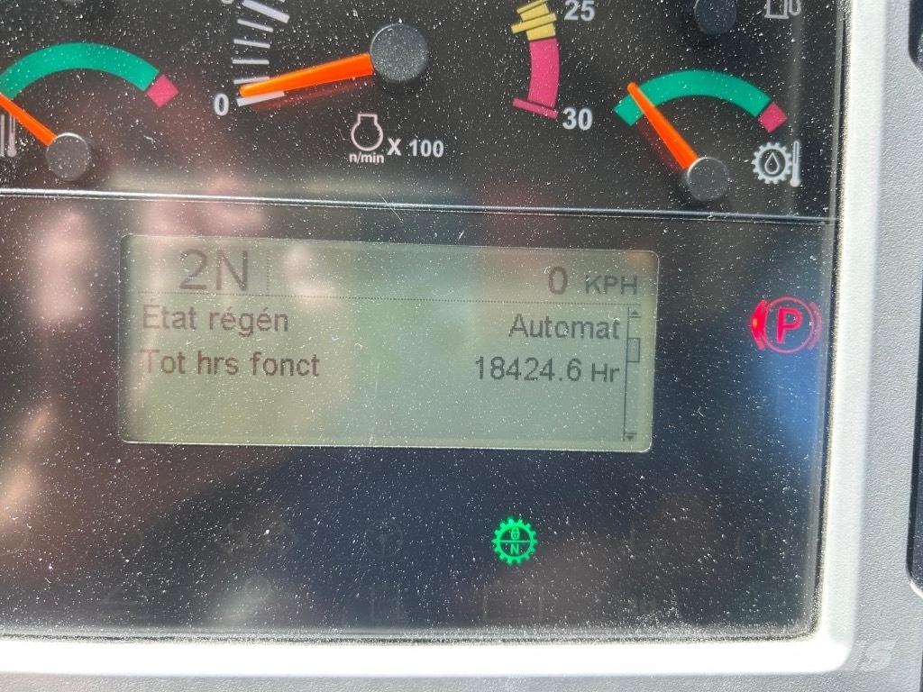 CAT 972 K Kolesové nakladače