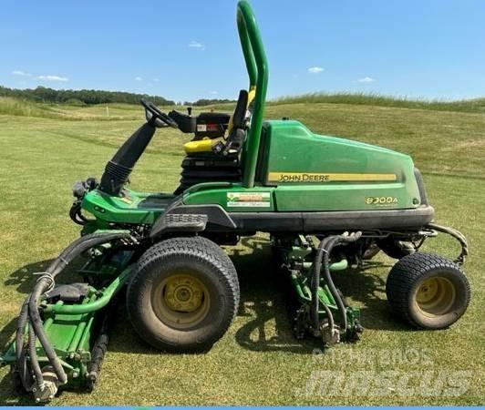 John Deere 8900A Samochodné kosačky