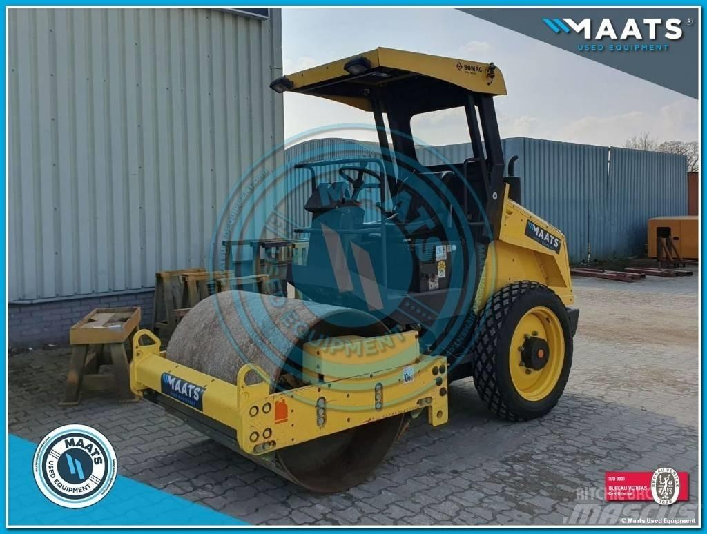 Bomag BW 124 D H-4 Ťahačové valce