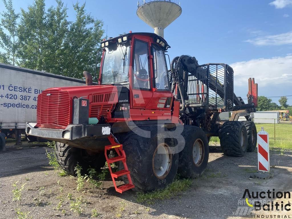 Komatsu 895 Lesné traktory