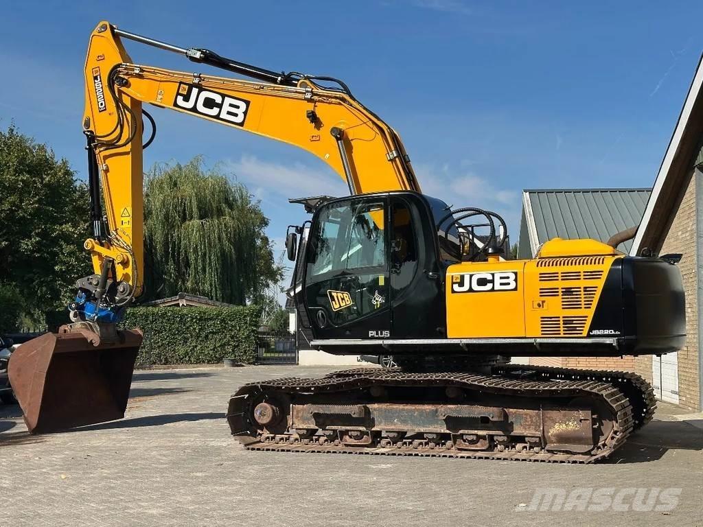 JCB JS220LC plus Pásové rýpadlá