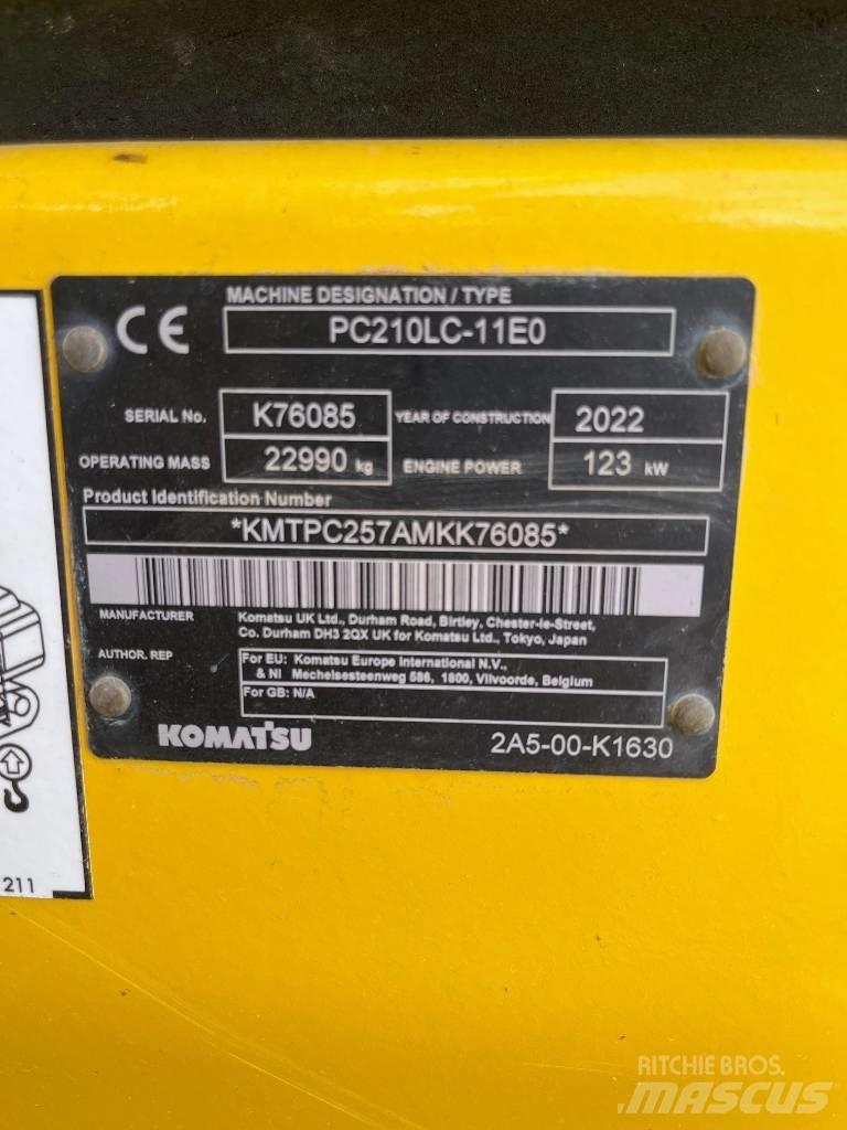 Komatsu PC210LC-11E0 Pásové rýpadlá