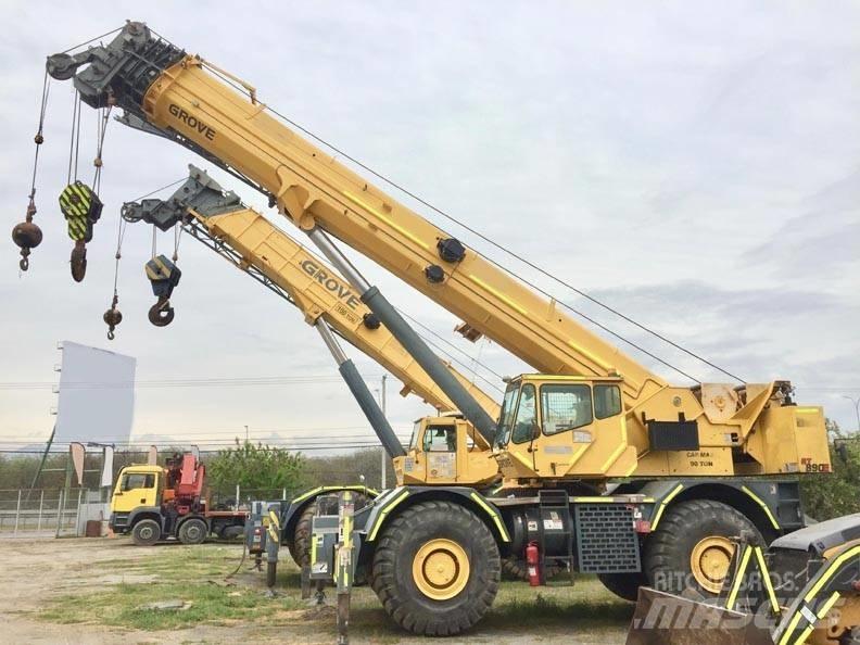 Grove RT 890 E Univerzálne terénne žeriavy