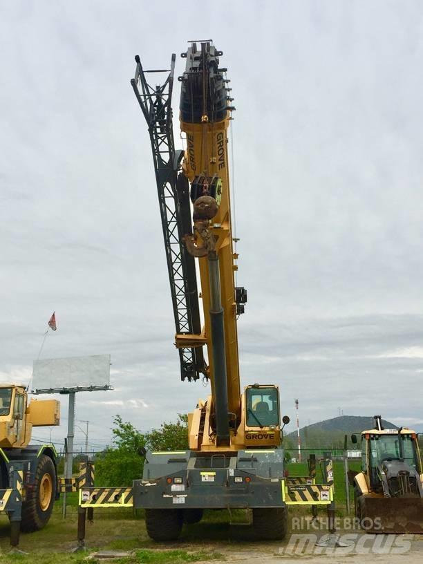 Grove RT 890 E Univerzálne terénne žeriavy
