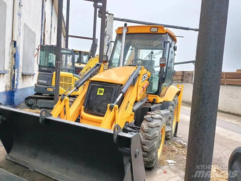 JCB 3 CX Kolesové rýpadlá