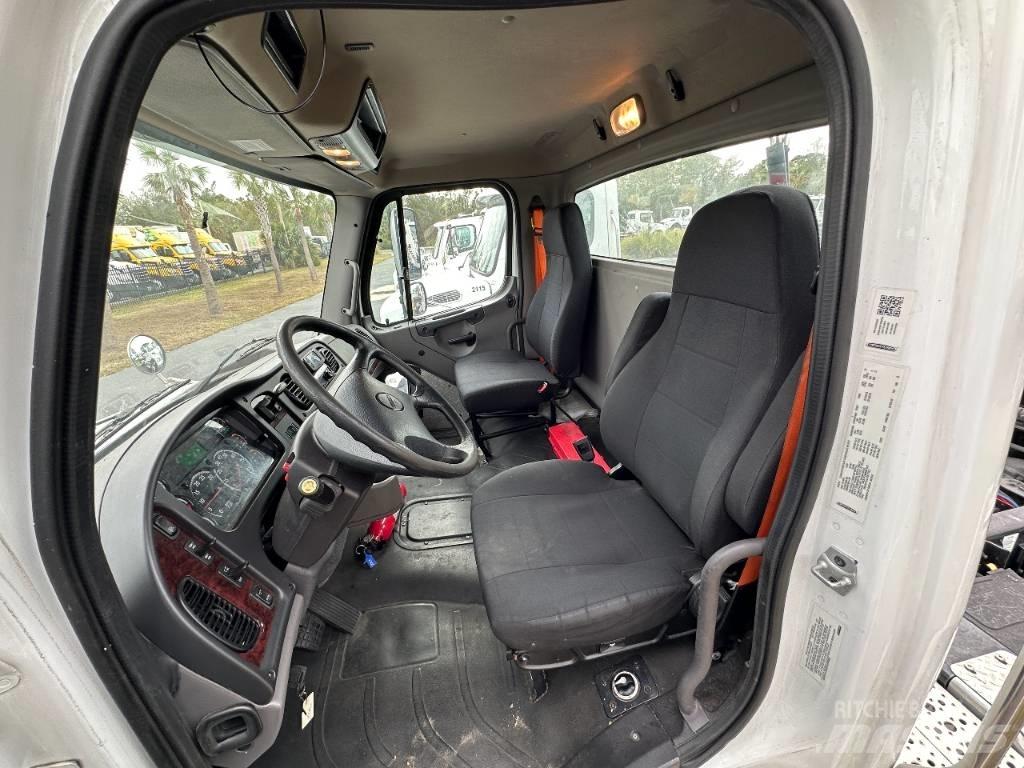 Freightliner M2 Vozidlá pre prepravu nápojov