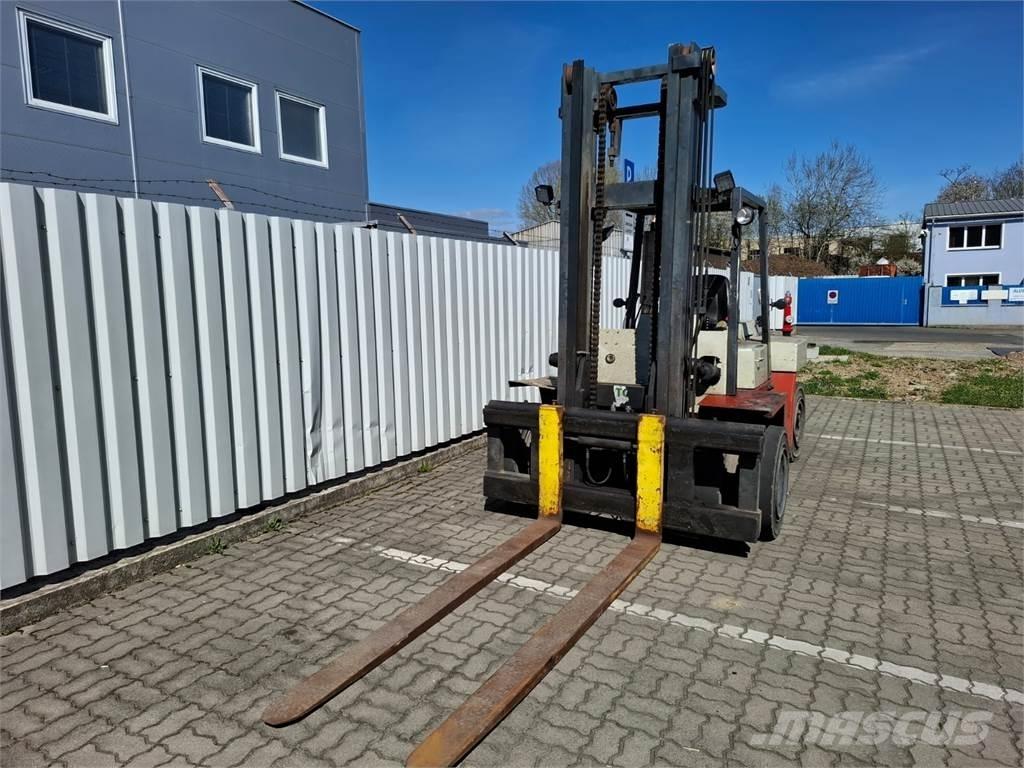 Nissan DF05A60U Dieselové vozíky