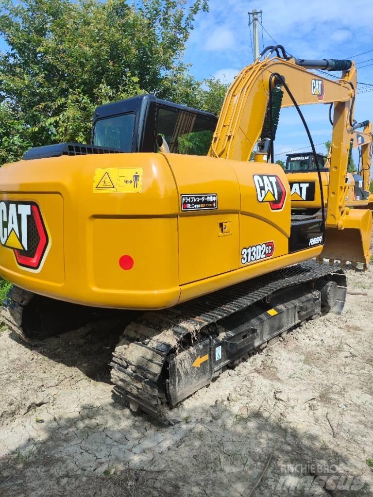 CAT 313d2gc Pásové rýpadlá