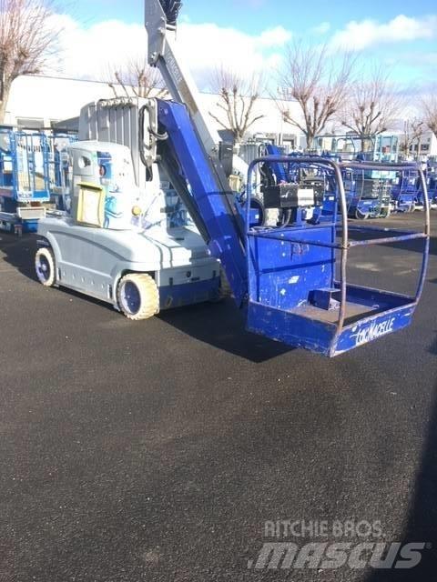 JLG TOUCAN 1210 Vertikálne stĺpové výťahy