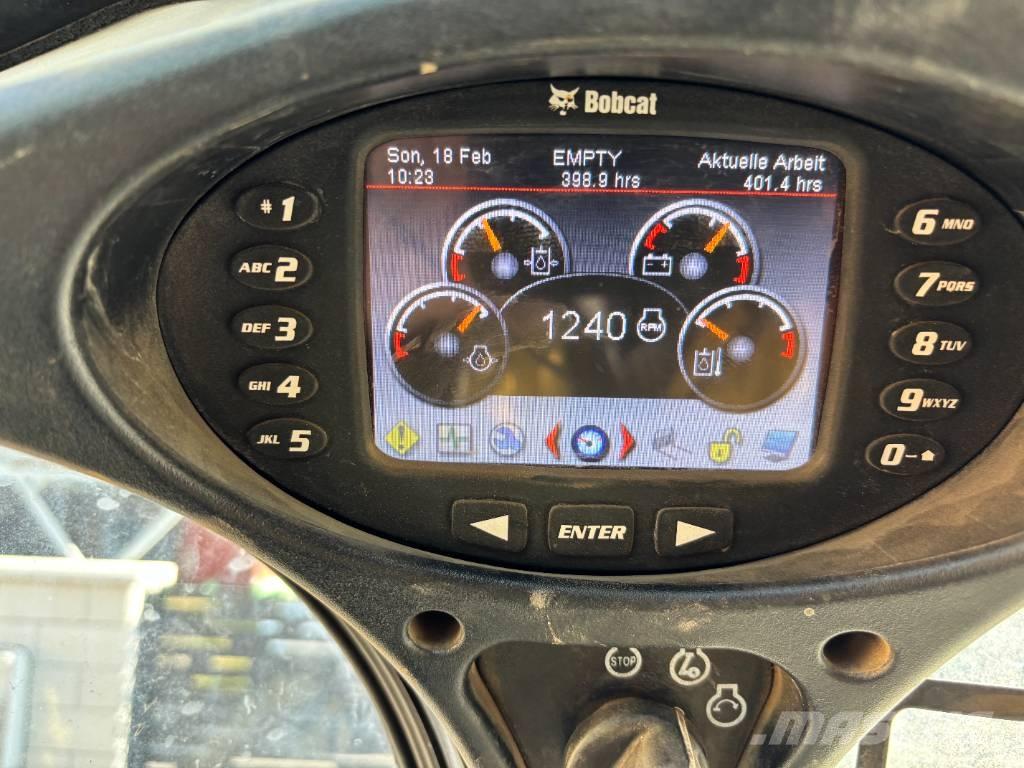 Bobcat S 450 Kolesové nakladače