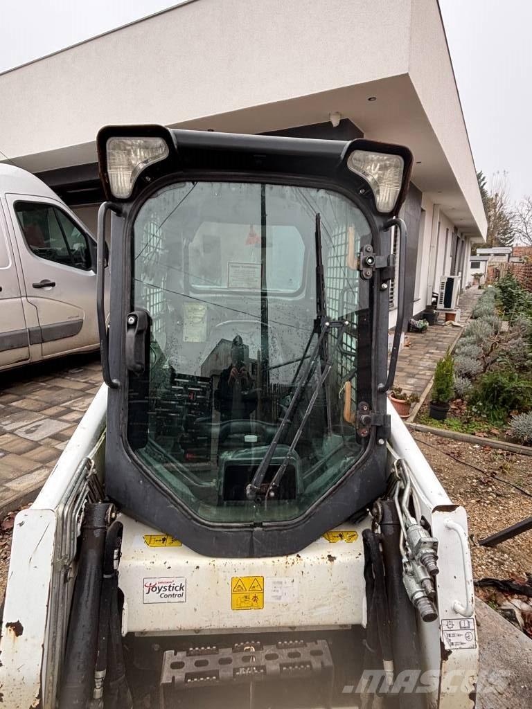 Bobcat S 450 Kolesové nakladače