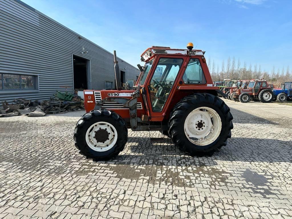 Fiat 85-90 DT Traktory