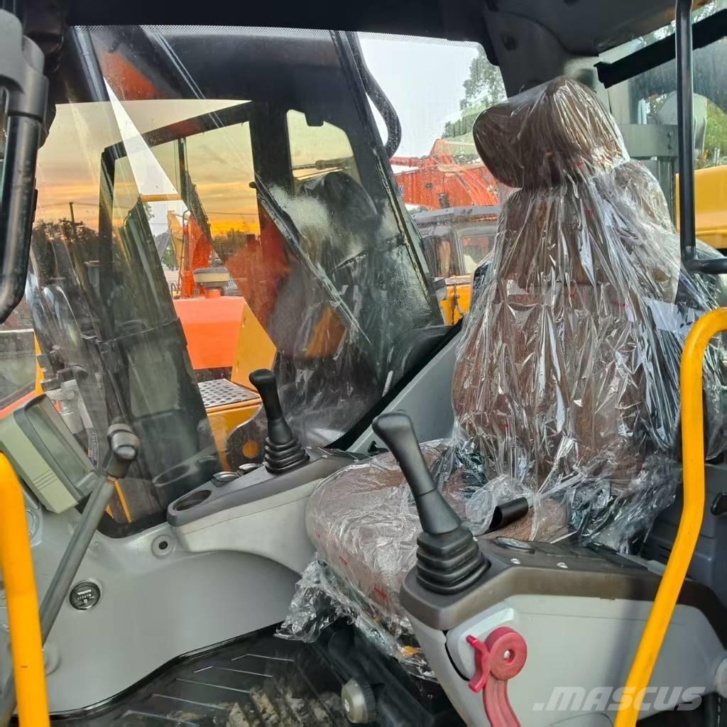 Volvo EC 380 D L Pásové rýpadlá