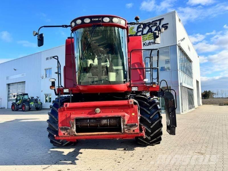 Case IH AF 5088 Kombinované zberacie stroje