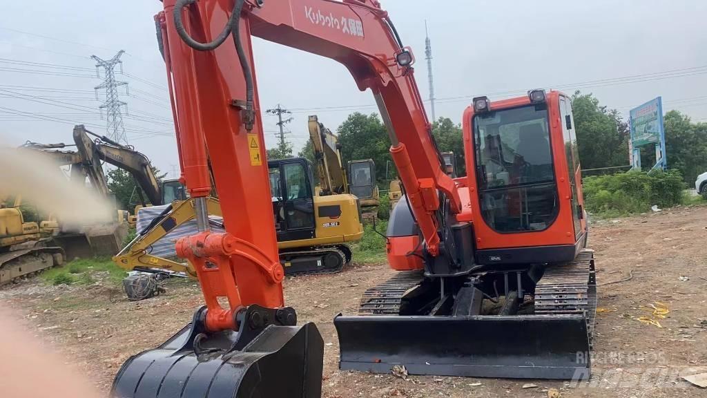 Kubota KX185 Midi rýpadlá 7 t - 12 t