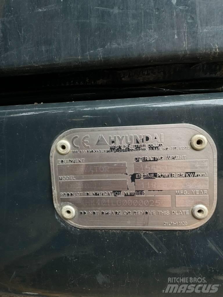 Hyundai HX 140L Pásové rýpadlá