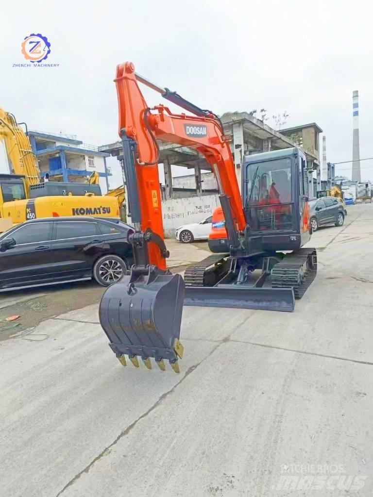 Doosan DX 55 Mini rýpadlá < 7t