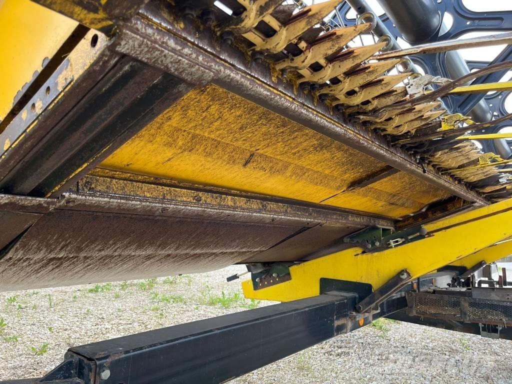 New Holland CX 860 Kombinované zberacie stroje