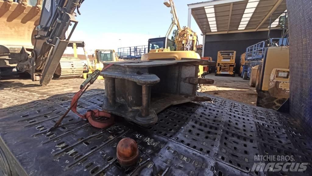 Volvo EC 140 E Pásové rýpadlá