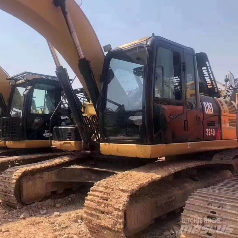 CAT 324 Pásové rýpadlá