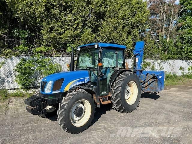 New Holland T 4040 Traktory