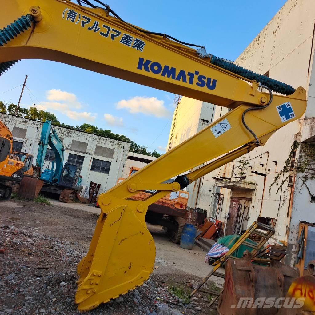 Komatsu PC 220 Pásové rýpadlá