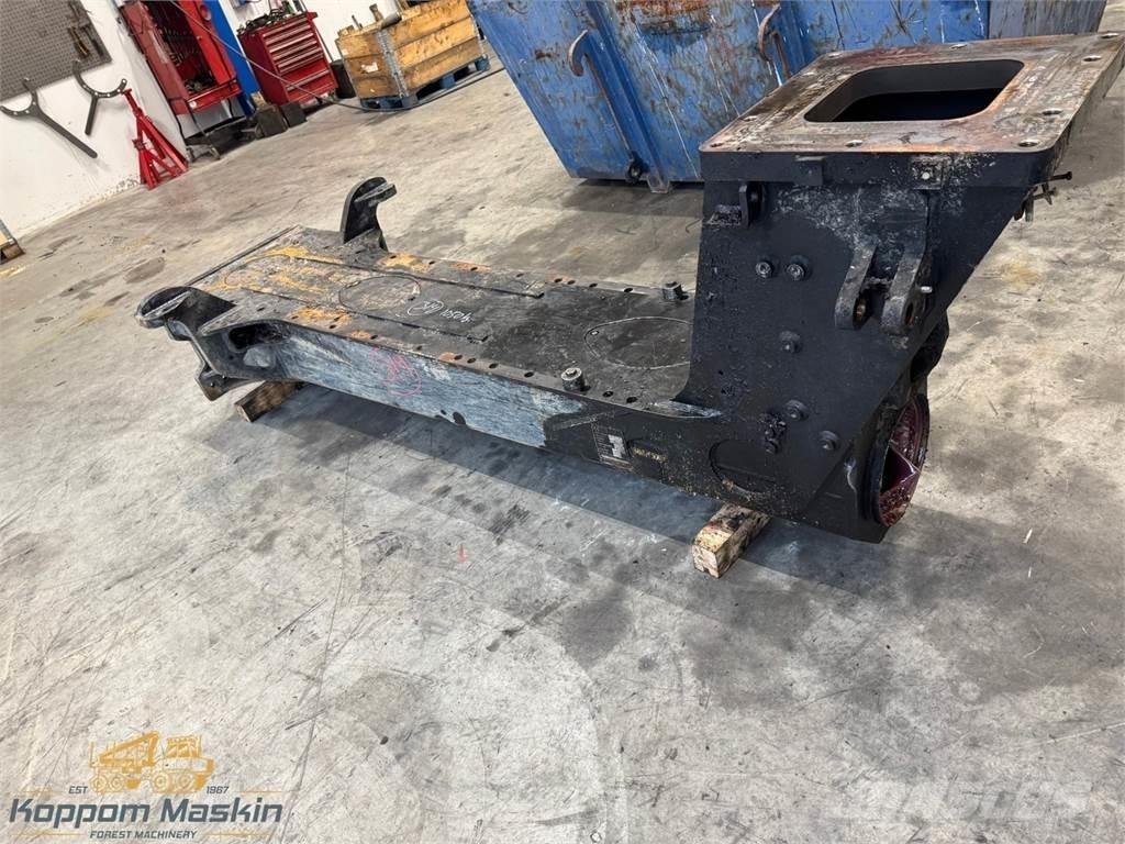Komatsu 855 Ďalšie komponenty