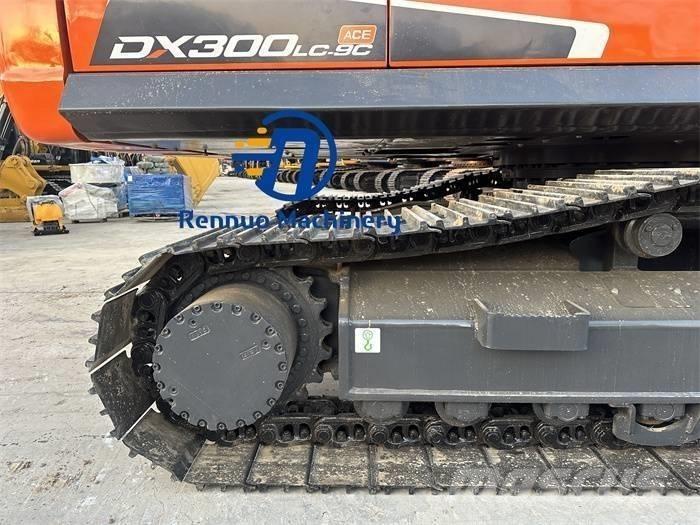 Doosan DX 300LC-9C Pásové rýpadlá