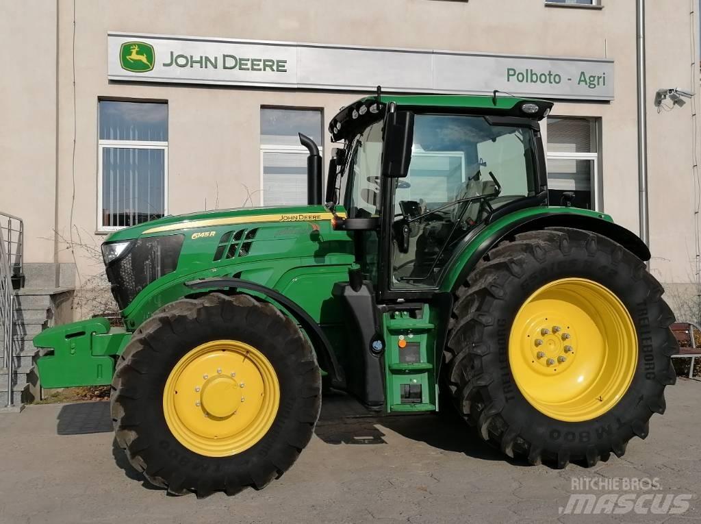 John Deere 6145 R Traktory