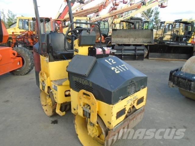 Bomag BW 900-2 Tandemové valce