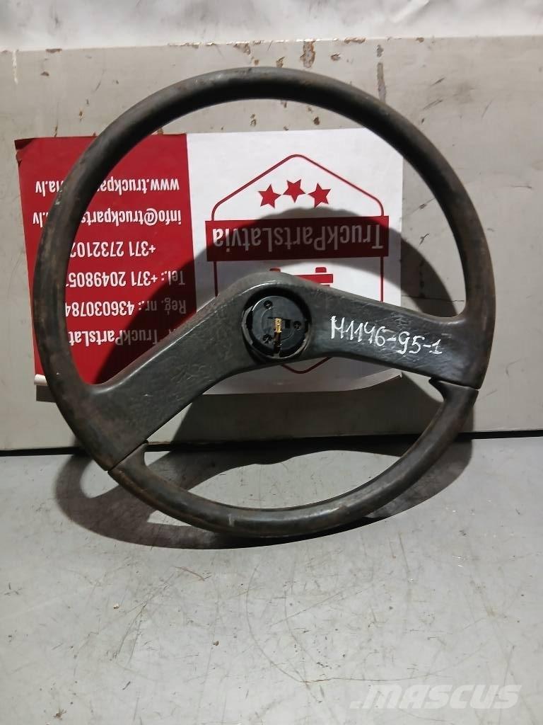 MAN TGS   81464306008 Kabíny a interiér