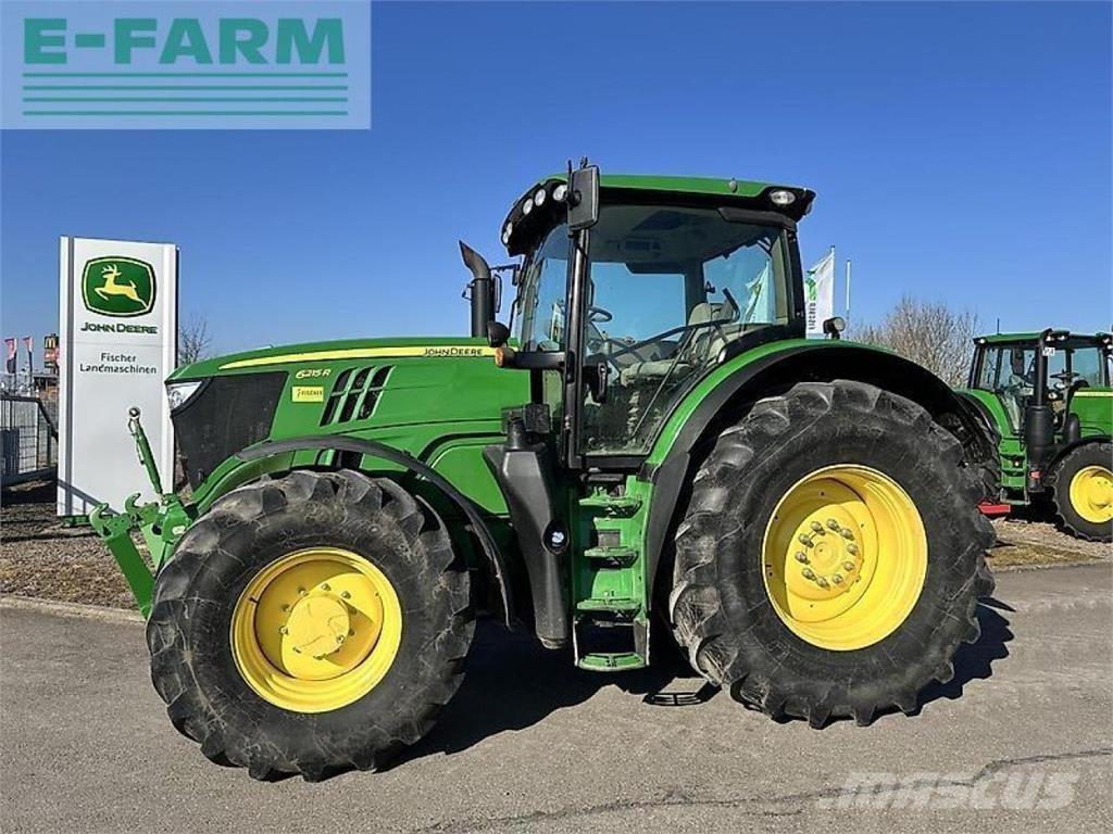 John Deere 6215r Traktory