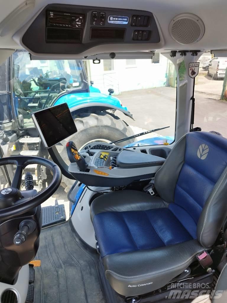 New Holland T8.410 Traktory