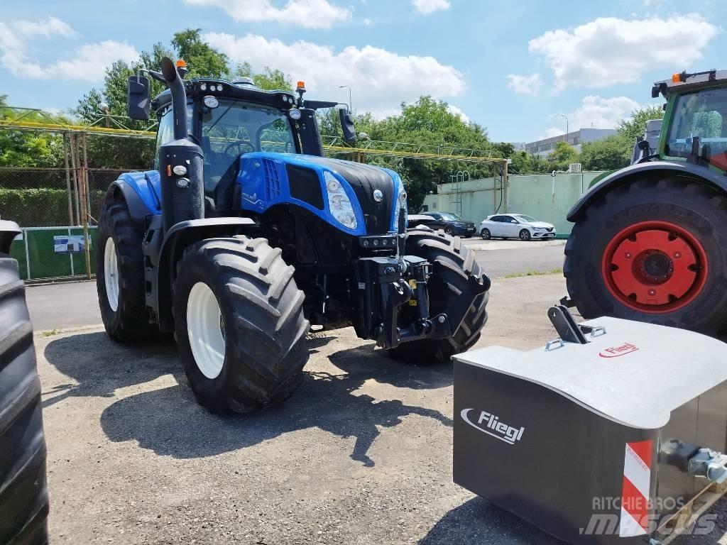 New Holland T8.410 Traktory