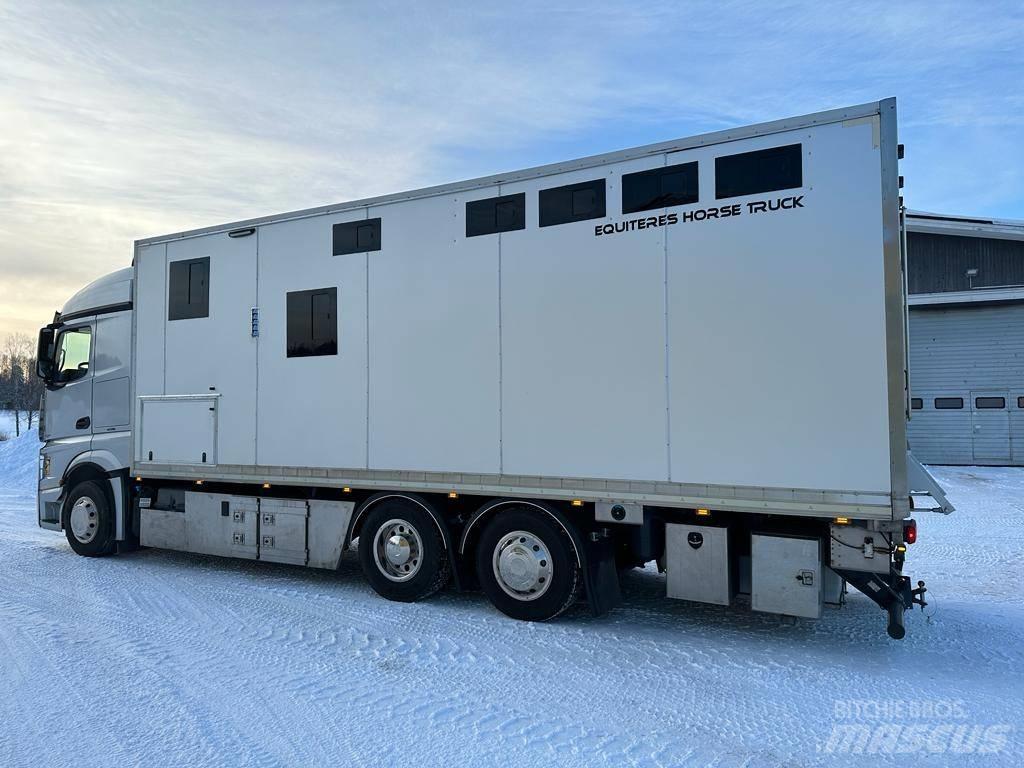 Mercedes-Benz Actros Nákladné automobily na prepravu zvierat