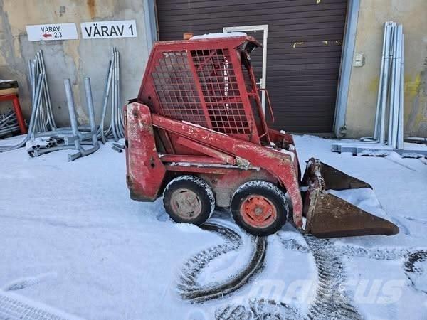 Bobcat 463 Šmykom riadené nakladače