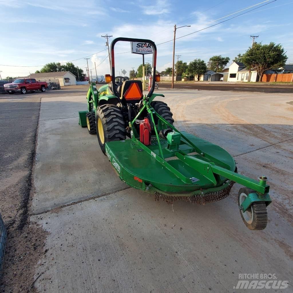John Deere 3203 Kompaktné traktory