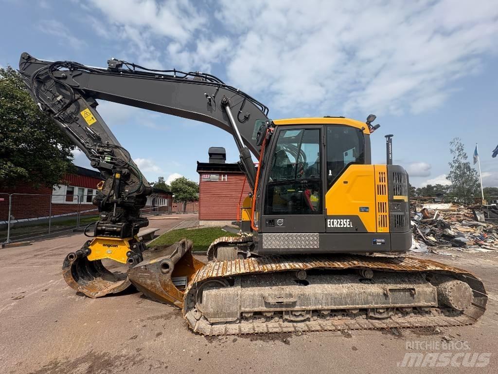 Volvo ECR 235 EL Pásové rýpadlá
