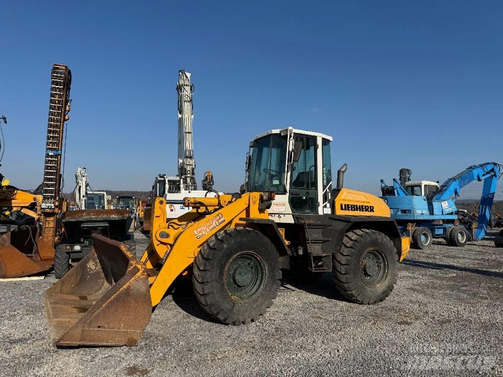 Liebherr L 522 Kolesové nakladače