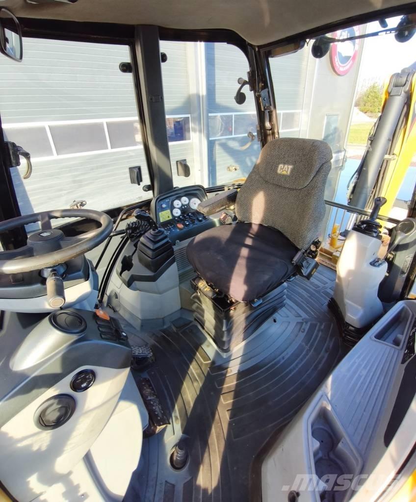 CAT 432 E Rýpadlo-nakladače