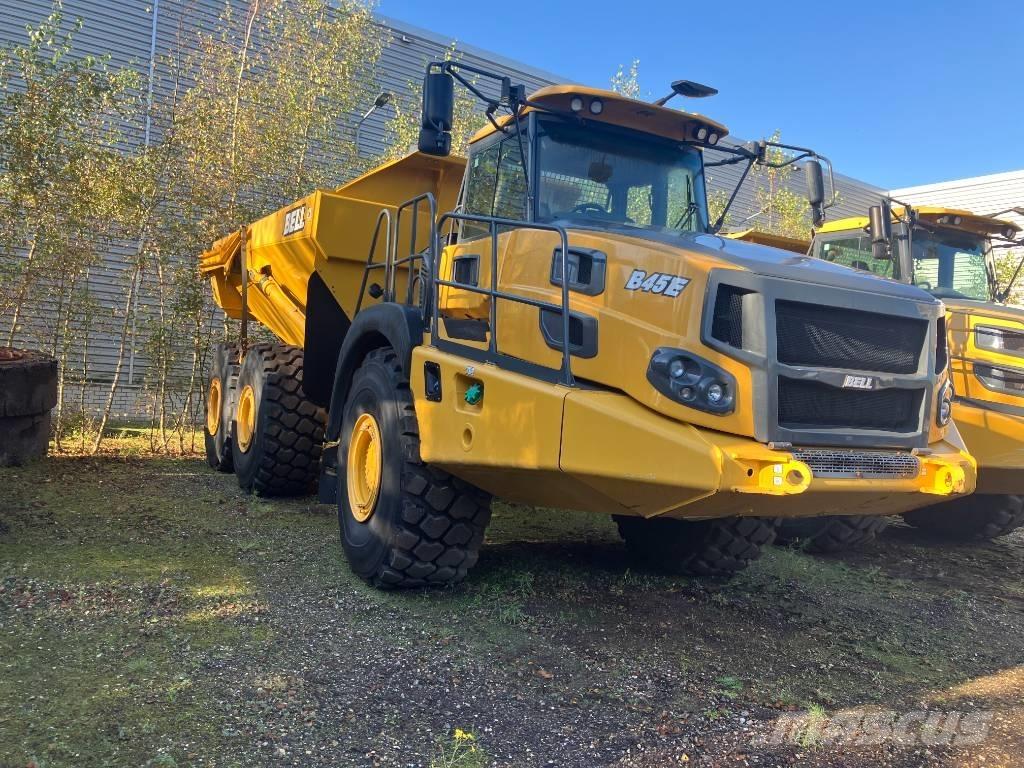 Bell B45E 6x6 Kĺbové nákladné autá