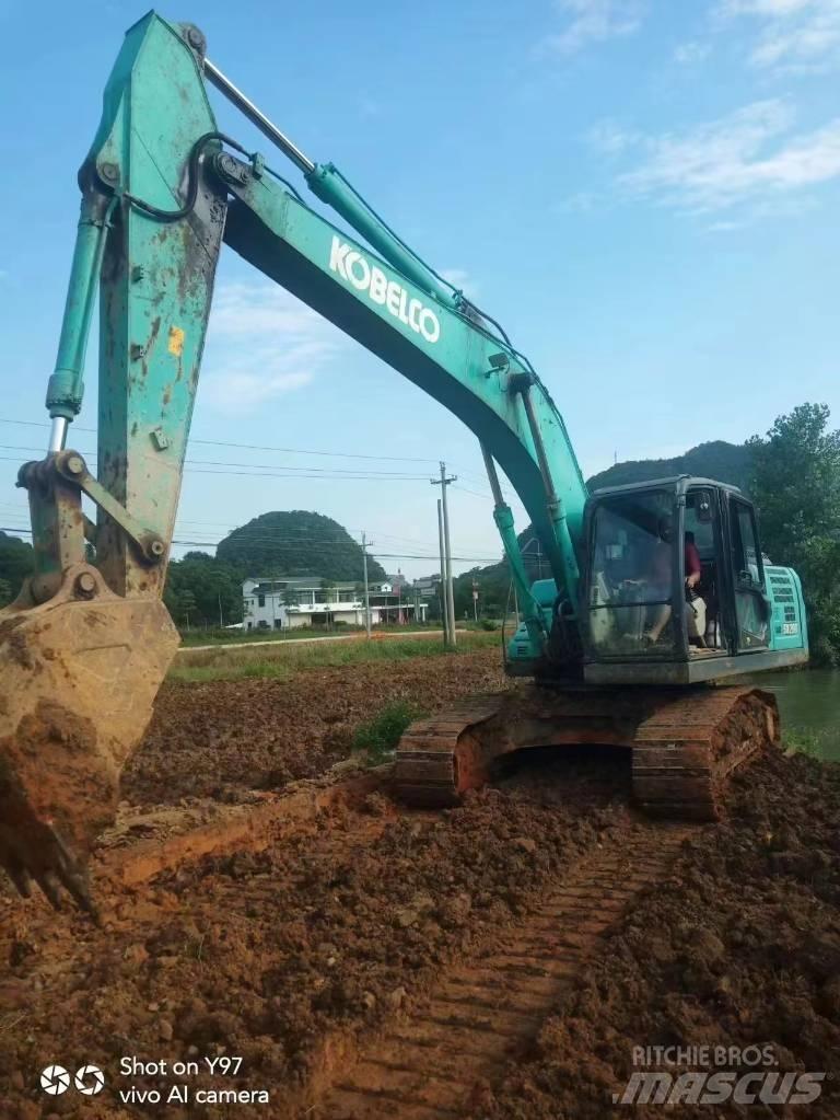 Kobelco SK200-10 Pásové rýpadlá