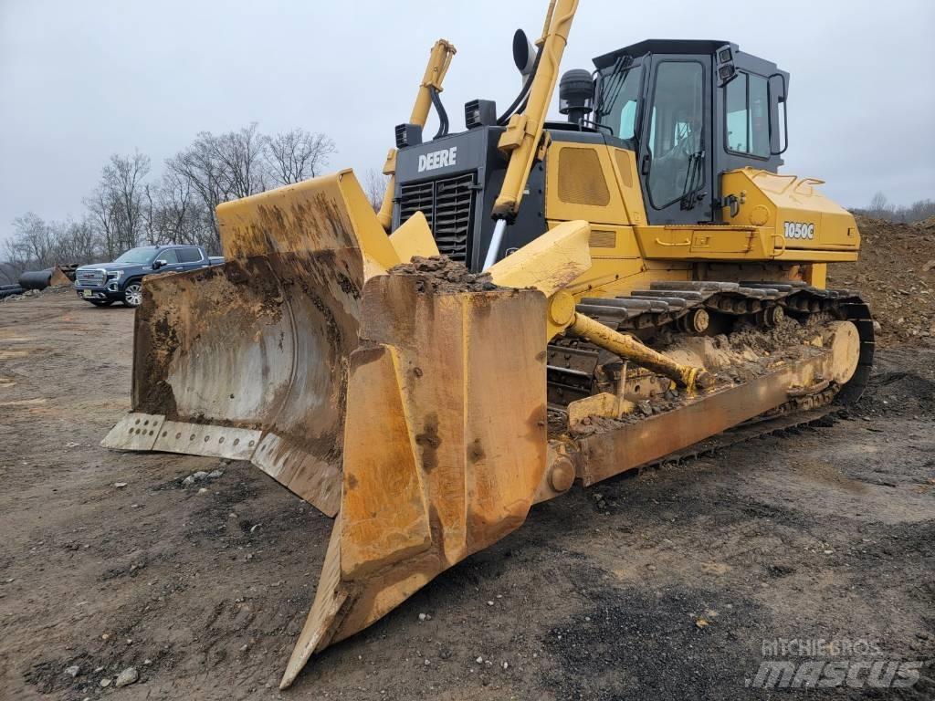 John Deere 1050 C Pásové dozéry