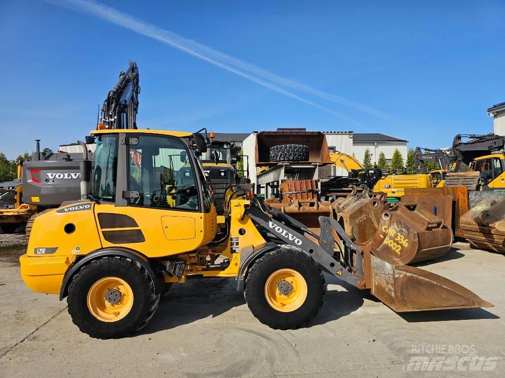 Volvo L 25 F Kolesové nakladače