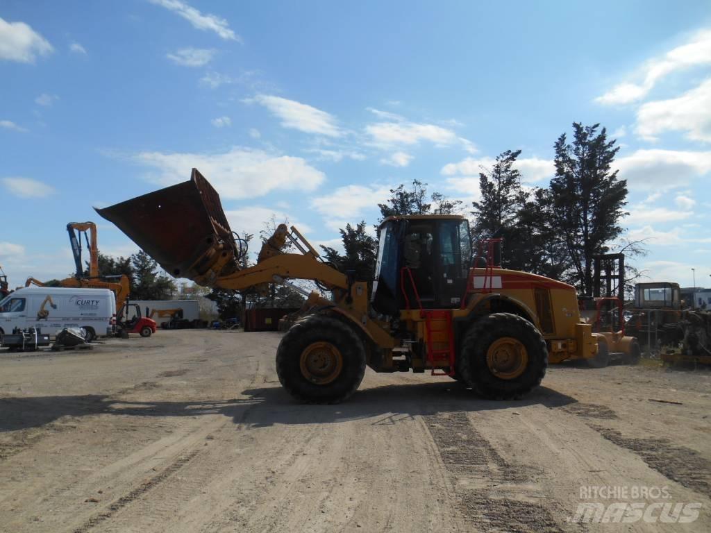 CAT 950 H Kolesové nakladače