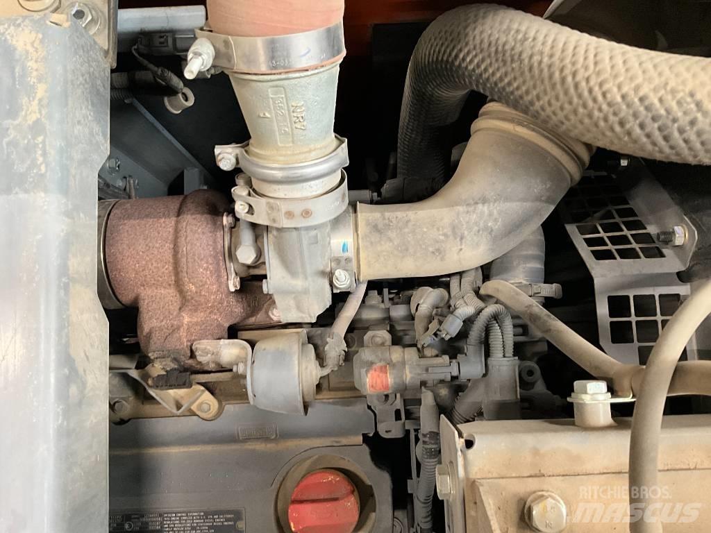Hitachi ZX 140 W-6 Kolesové rýpadlá