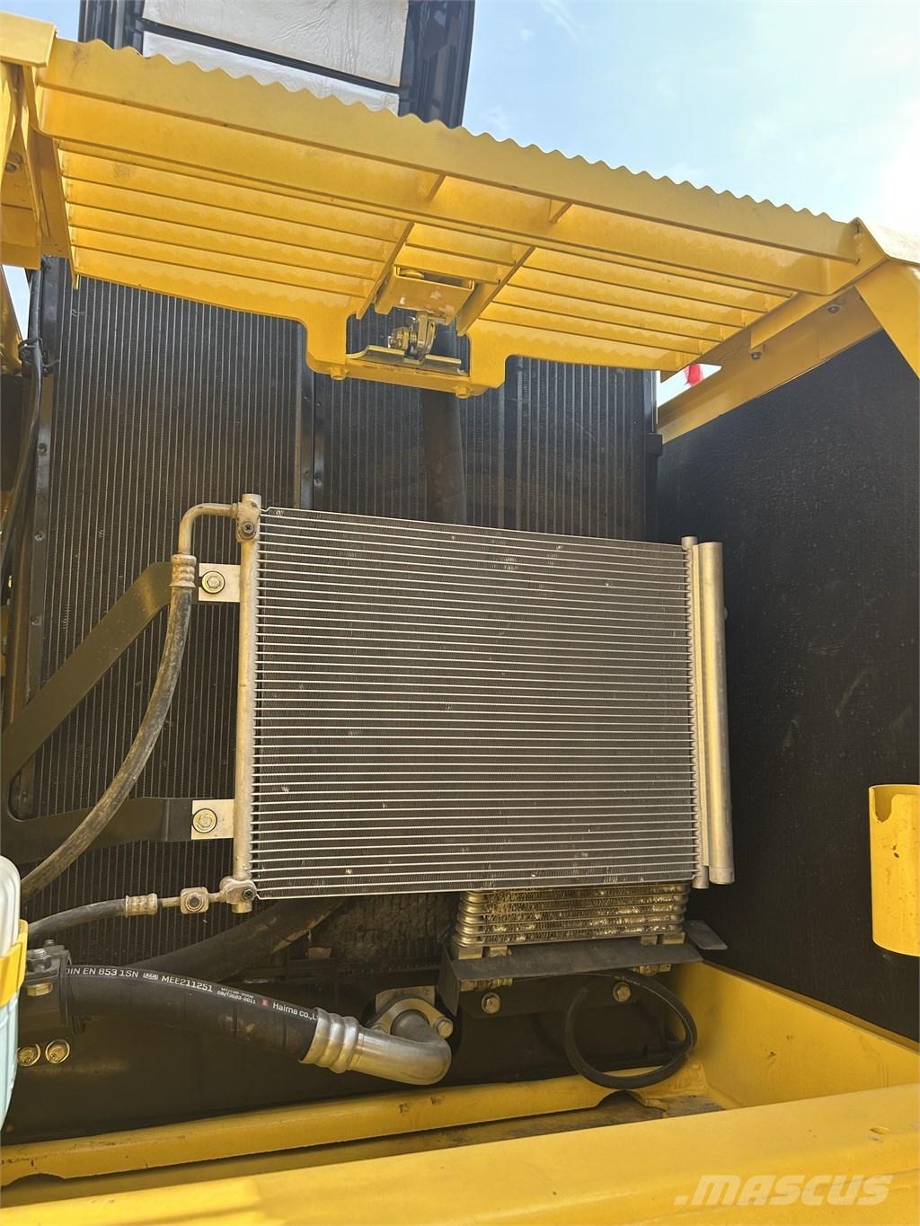 Komatsu PC 240 LC Pásové rýpadlá