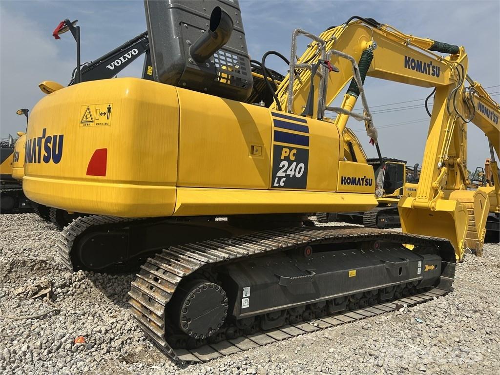 Komatsu PC 240 LC Pásové rýpadlá