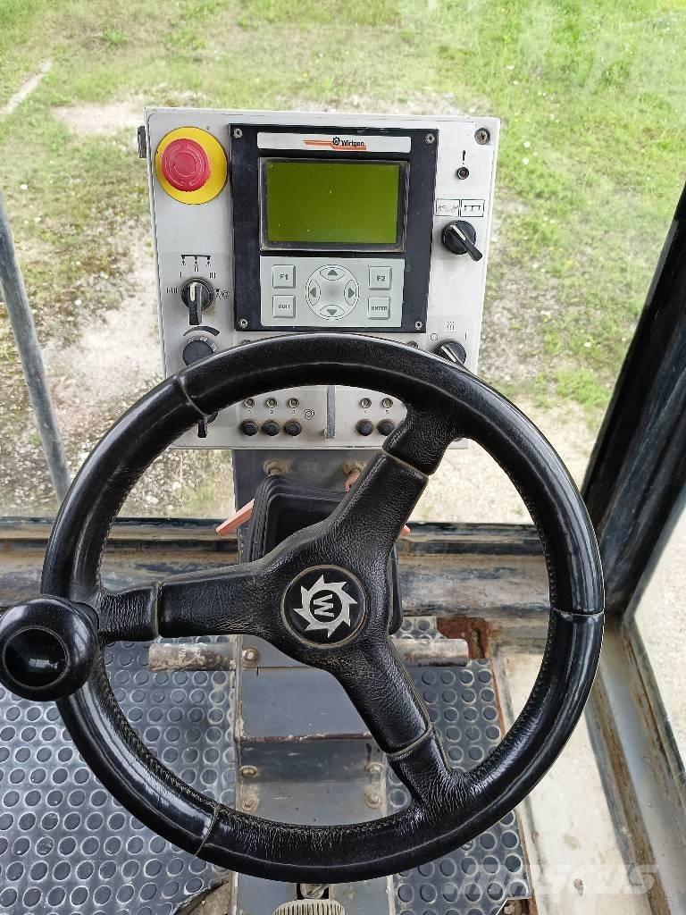 Wirtgen WR 2000 Recyklovače asfaltu