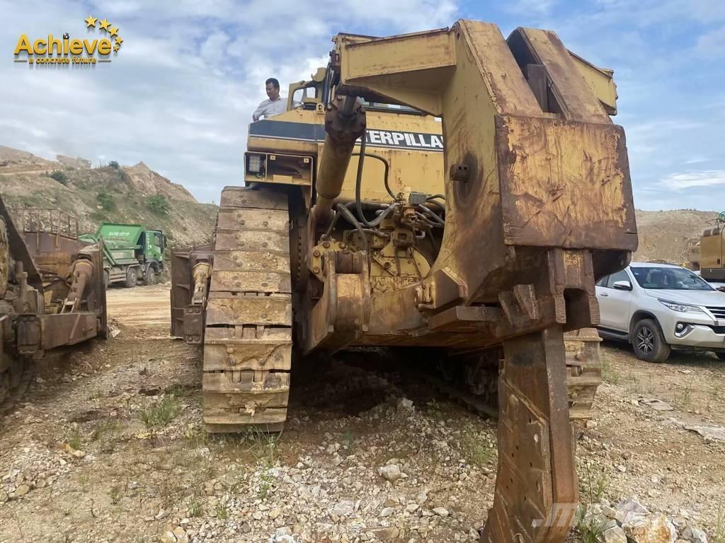 CAT D 11 N Pásové dozéry